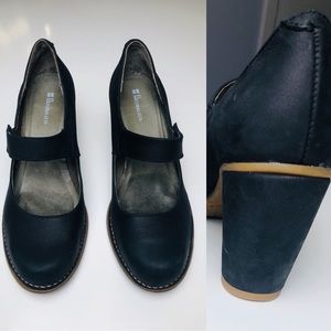 El Naturalista Black Leather Mary Jane Heels